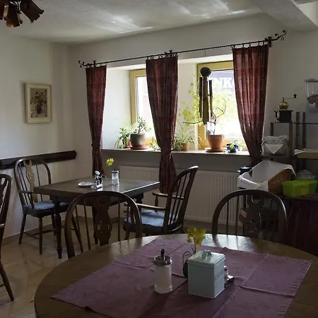 Adler Gasthof 2*